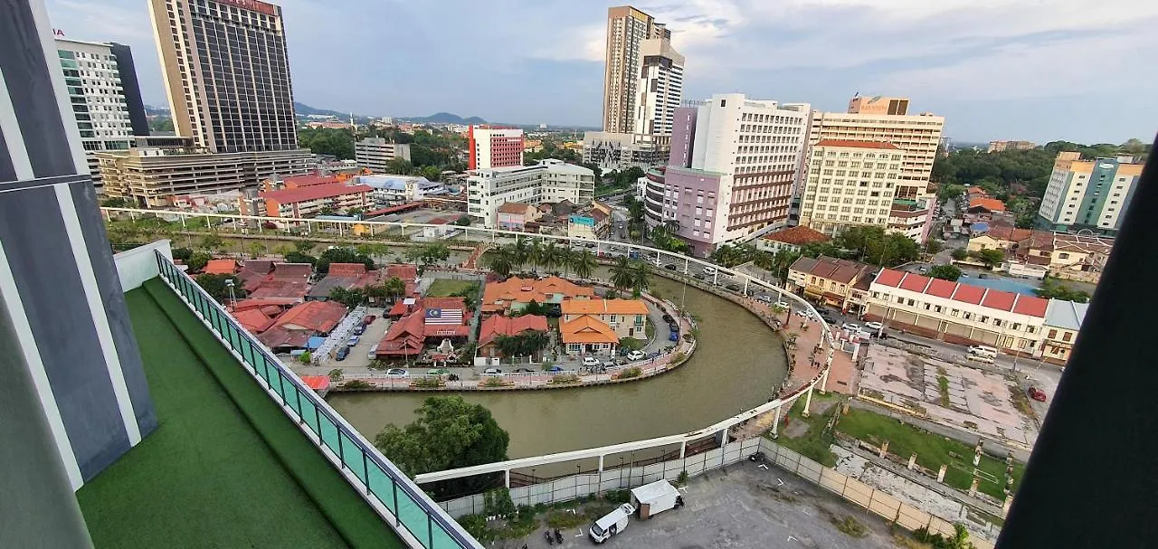 The Shore Apartment In Town-Muslim Friendly Malacca